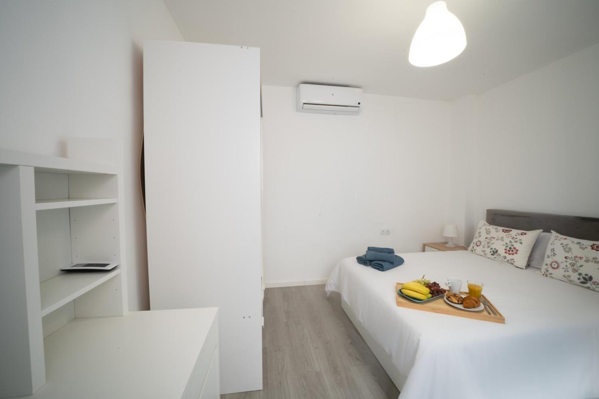 1 Room Playa Pedregalejo Málaga Buitenkant foto